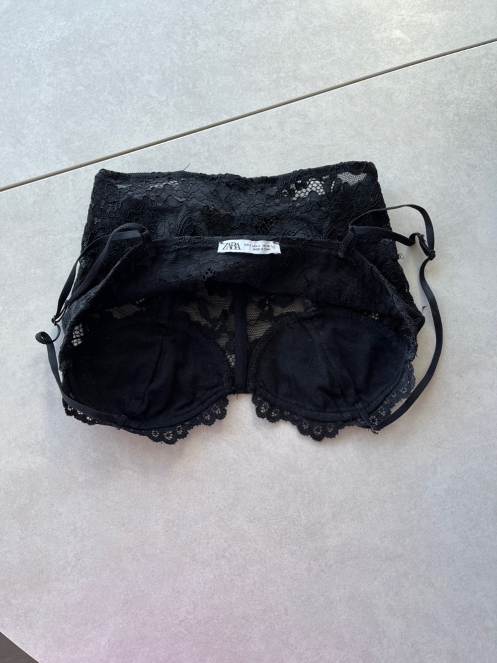 Zara Black Lace Cropped Bralette - Picture 4 of 8